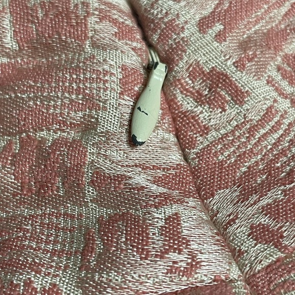 Ann Taylor Women's Geometric Square Print Skirt. Knee length, size 6 - Picture 7 of 9